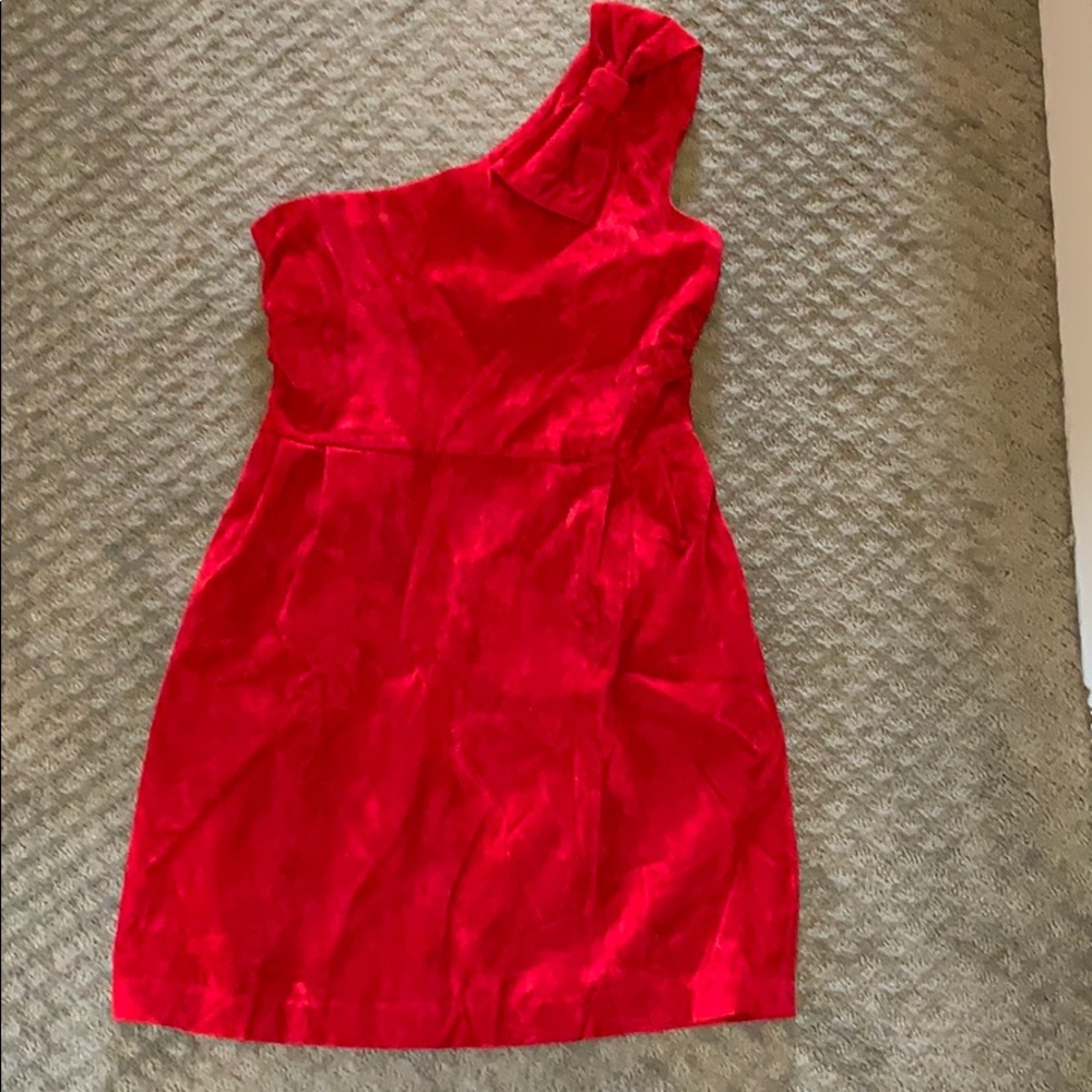 Traka Barraka red velvet one-shoulder bow dress